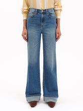 Far Out Wide Leg Jean - Big Break